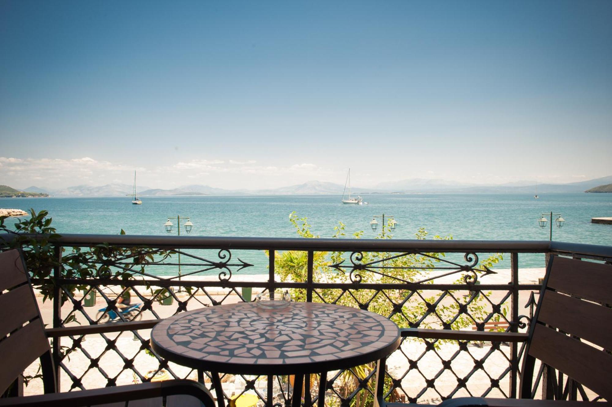 ווניטסה Seafront Stone Suites מראה חיצוני תמונה