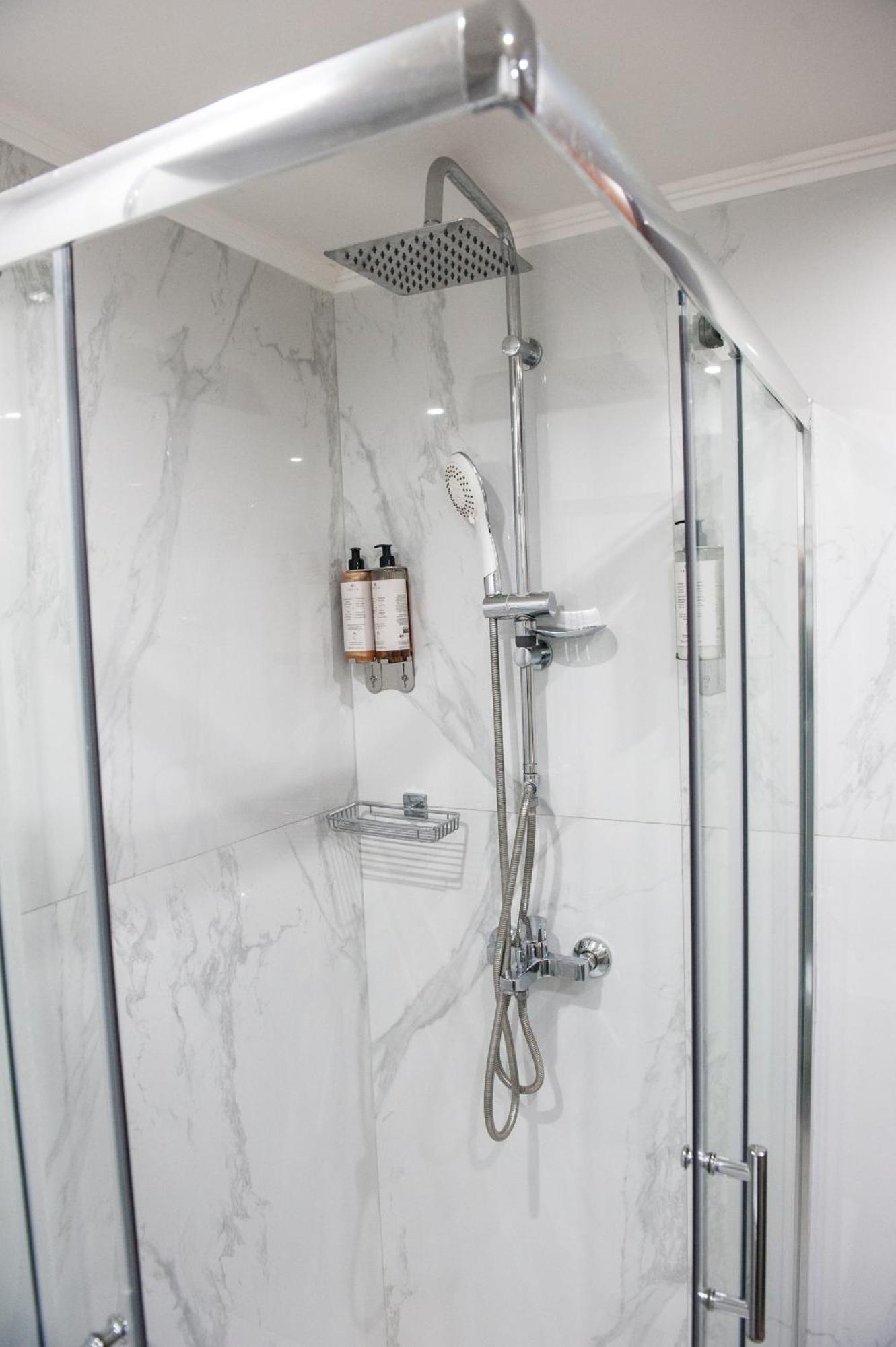 ווניטסה Seafront Stone Suites מראה חיצוני תמונה