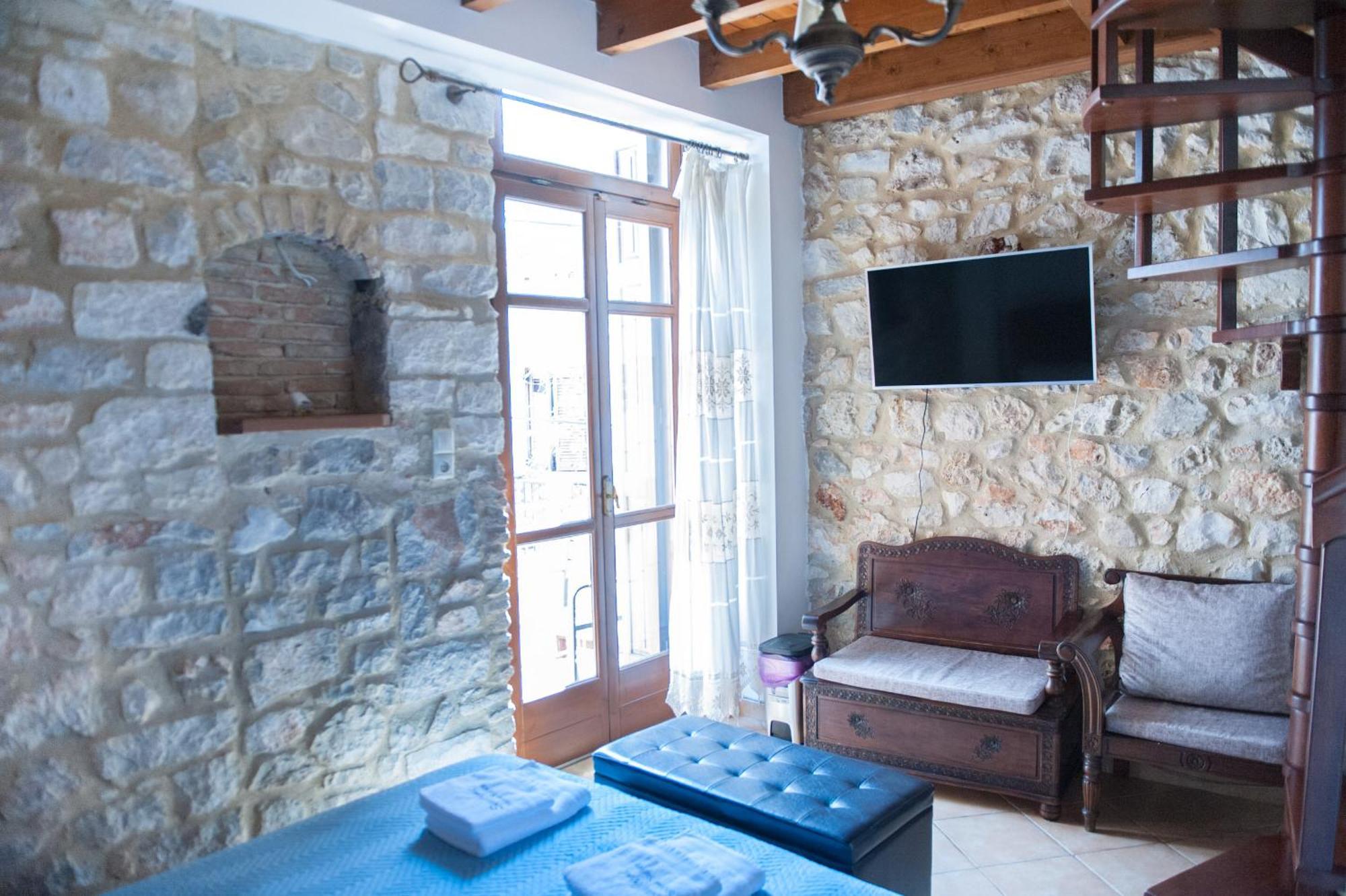 ווניטסה Seafront Stone Suites מראה חיצוני תמונה